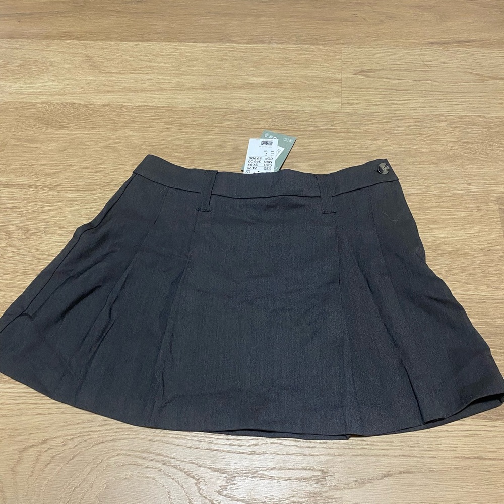 New Women’s Grey Divided Mini Skirt Small